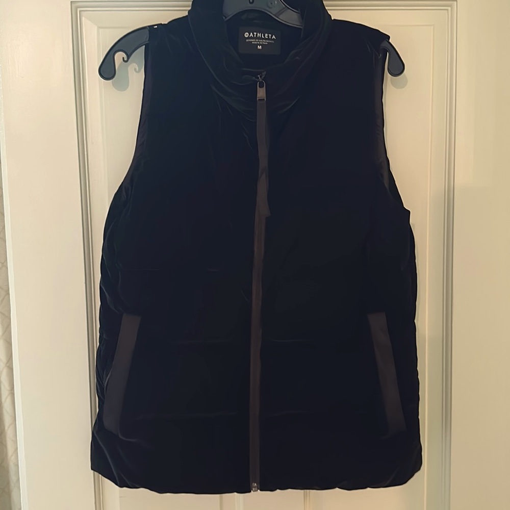 Athleta lofty Goose Down vest